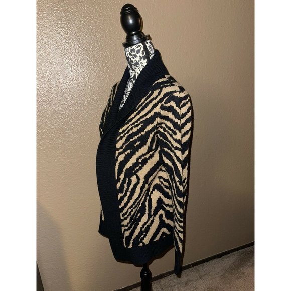 Forever 21 Tiger Cheetah Print Shawl Cardigan Knit Sweater Open Front Small HTF - Picture 5 of 9